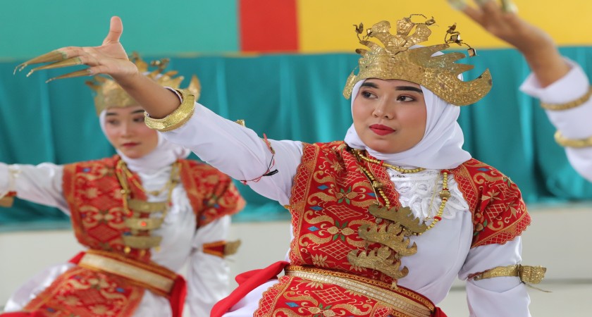 Explore Festival Budaya Lampung: Tarian Sigeh Pengunten dan Pakaian Adat Sai Batin