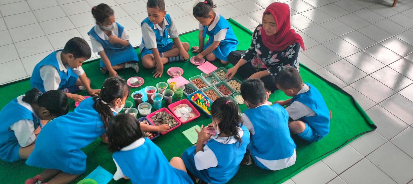 Strategi Mengenalkan Konsep Daur Ulang Lewat Kegiatan Kelas